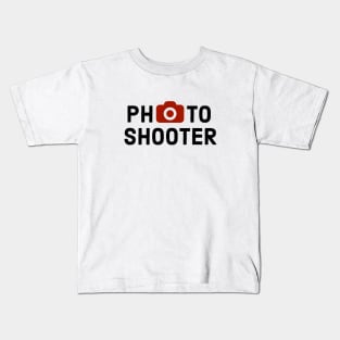 Photography typographic design for all amazing photographers by dmerchworld Kids T-Shirt